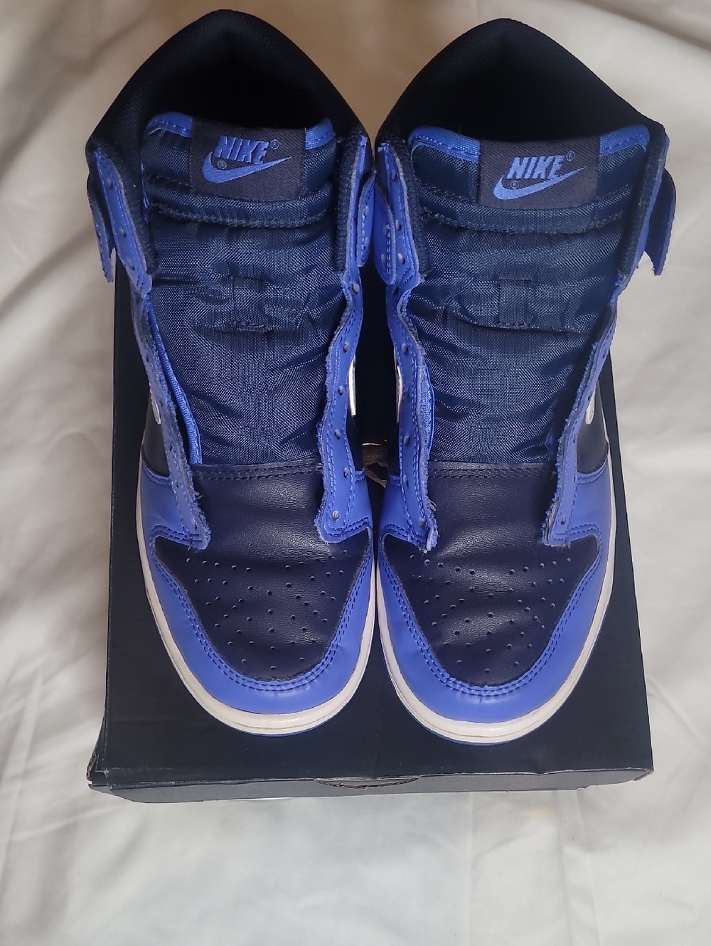 Nike Air Jordan 1 Low SE Box Label in Black & White